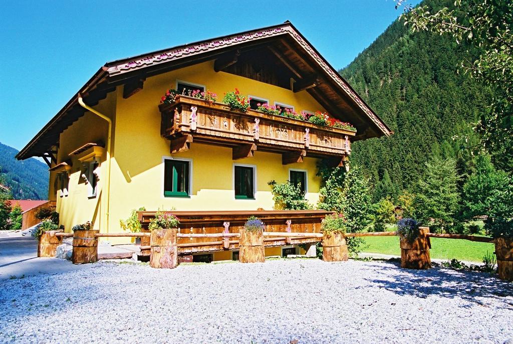 Zum Fuhrmann Apartment Neustift im Stubaital Ngoại thất bức ảnh